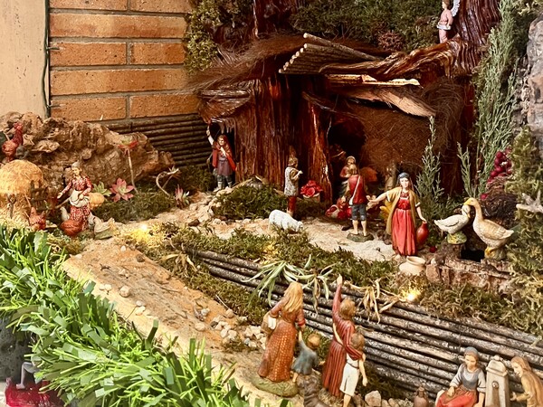 A detailed Pesebre showcasing the Nativity scene of Barcelona. /Photography by Team 3 of 2023 Dongguk Media Center Overseas Coverage