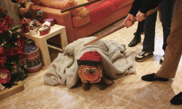 ▲Emma 집에서 까가티오 문화를 체험 중인 해외취재단 (사진=이민경 기자.)