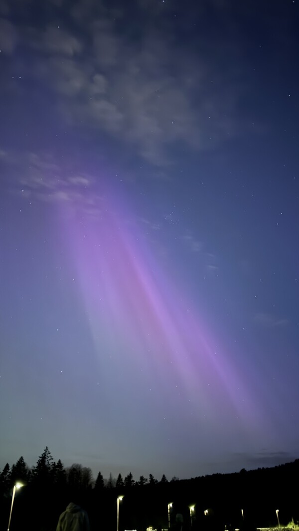 ▲오슬로에서 관찰한 5월의 오로라 (사진제공=강민지 학우.)