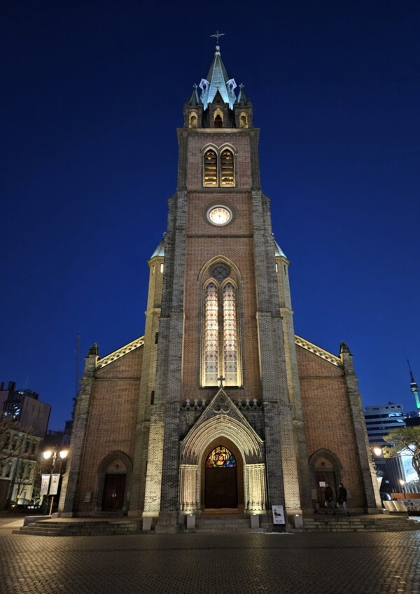 Myeongdong Cathedral boasts its magnificent appearance. /Photography by Lee Jae-won