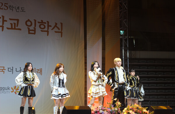 ▲백상응원단의 축하공연 (사진=권구봉 기자.)