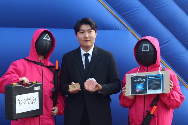 ▲딱지맨과 병정들 (사진=고아름 기자.)