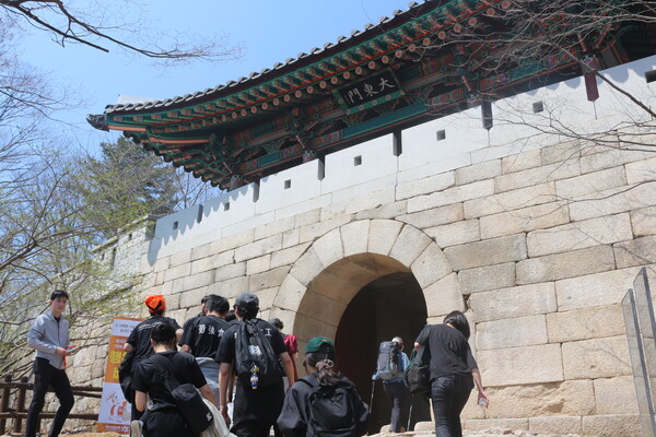 ▲목적지 대동문 앞 (사진=권구봉 기자.)