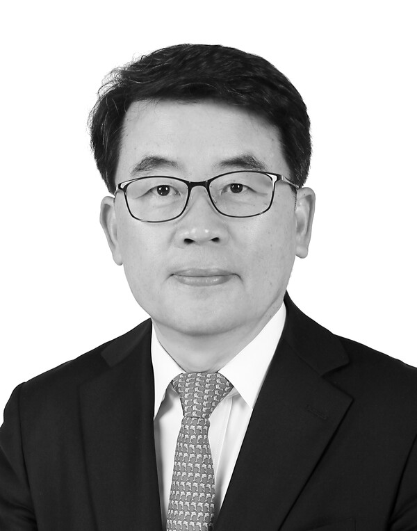 ▲정진영 경희대학교 국제학과 명예교수