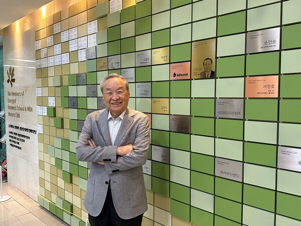 ▲이창규 동문 (사진제공=동국대학교.)