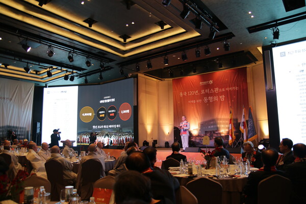 ▲윤재웅 총장이 우리대학 주요성과를 공유하고 있다 (사진=권규리 기자.)